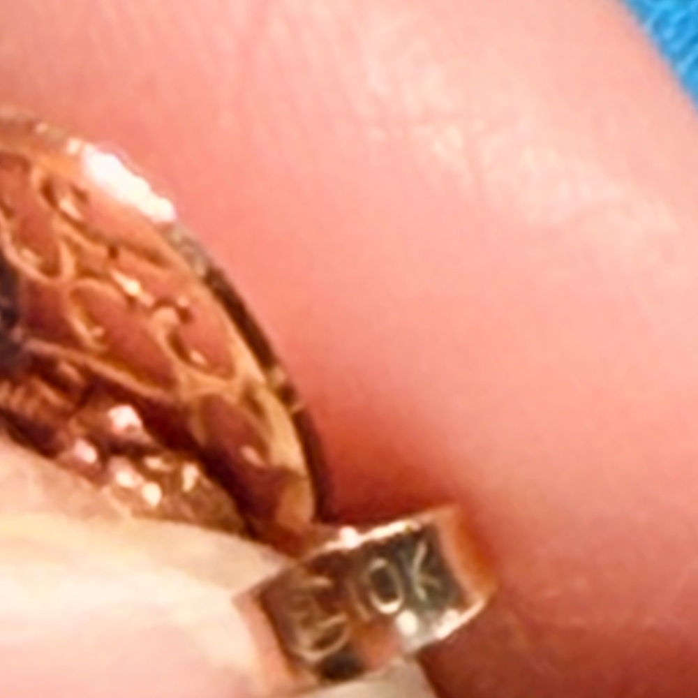 10k Yellow Gold , white gold Heart Rose Pendant - Picture 5 of 6